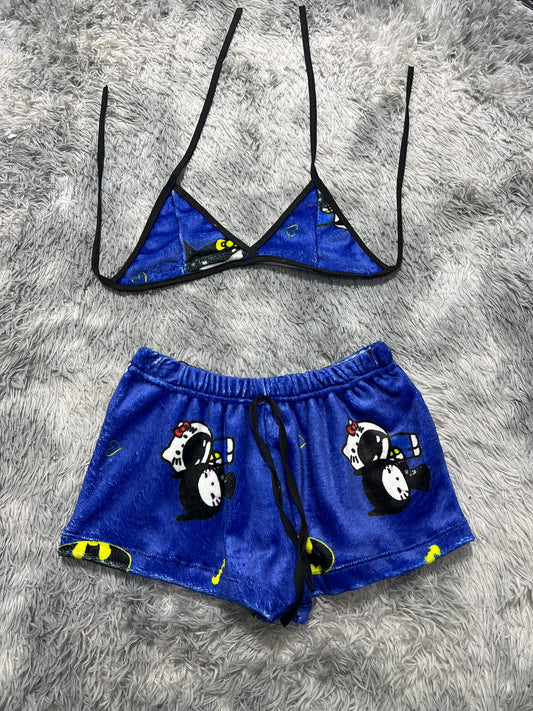 Hello kitty  Batman  fondo azul con short unitalla de afelpad