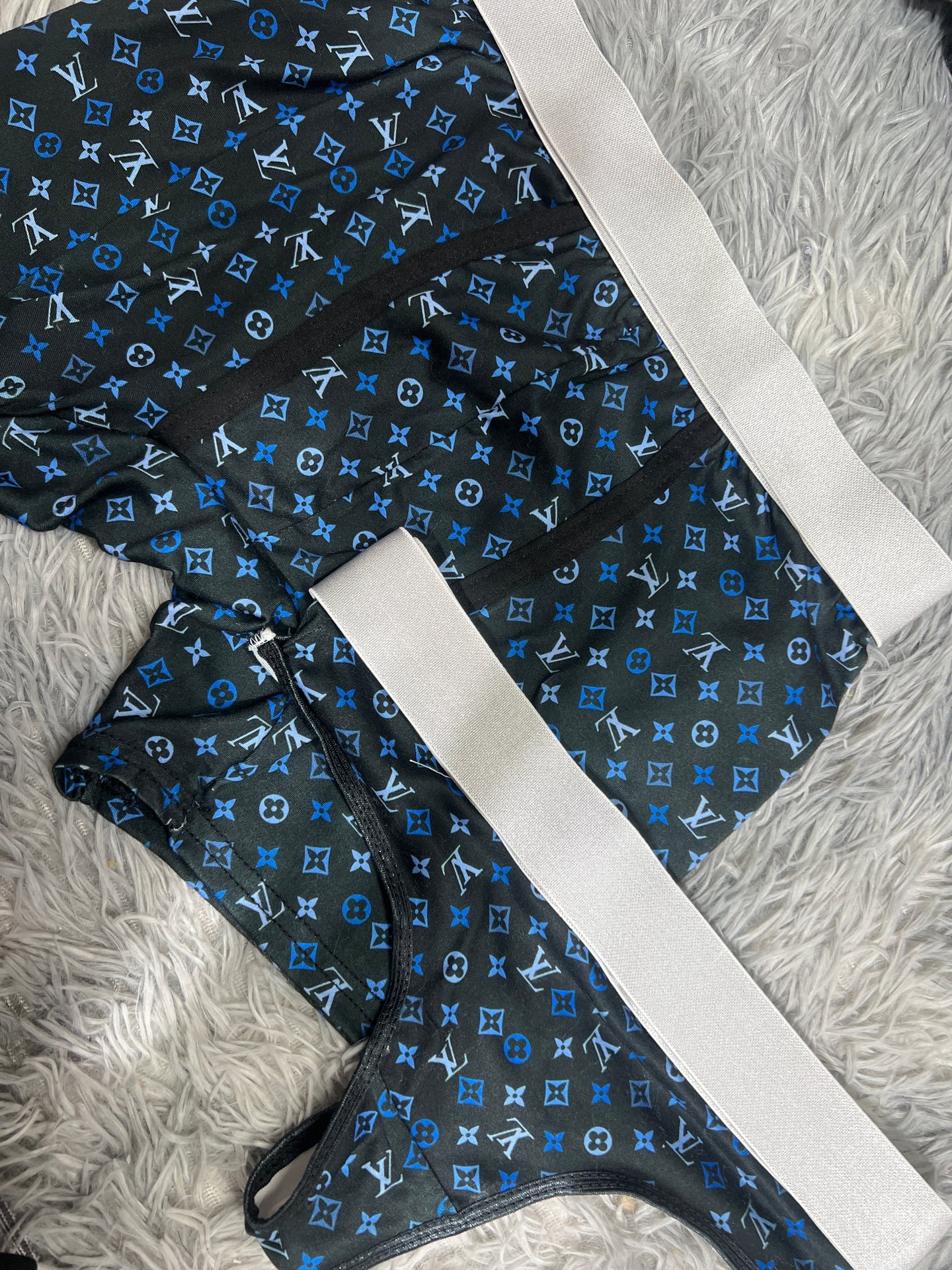 LV