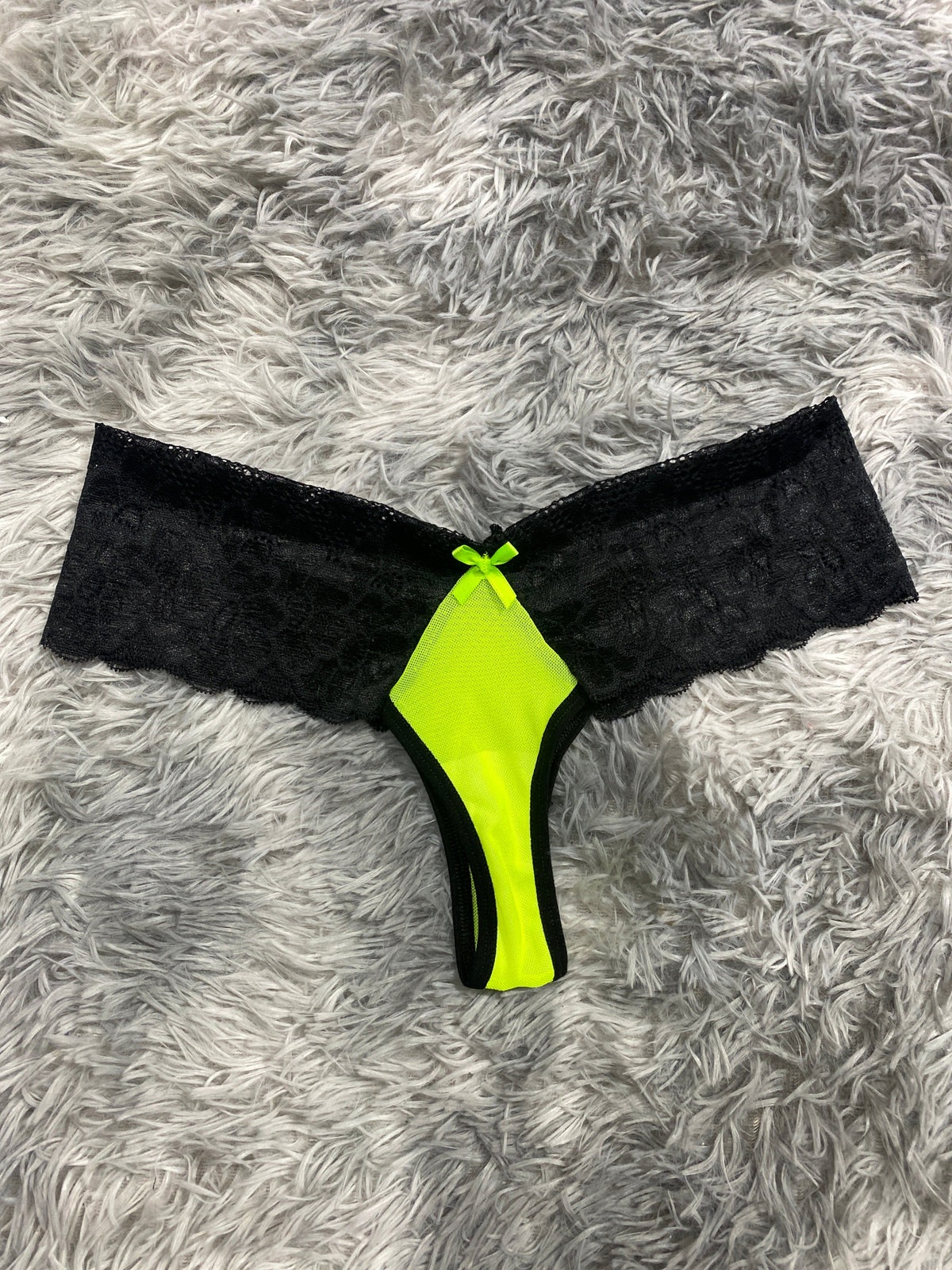 Con Moño Verde Y Negro Tanga De Dama