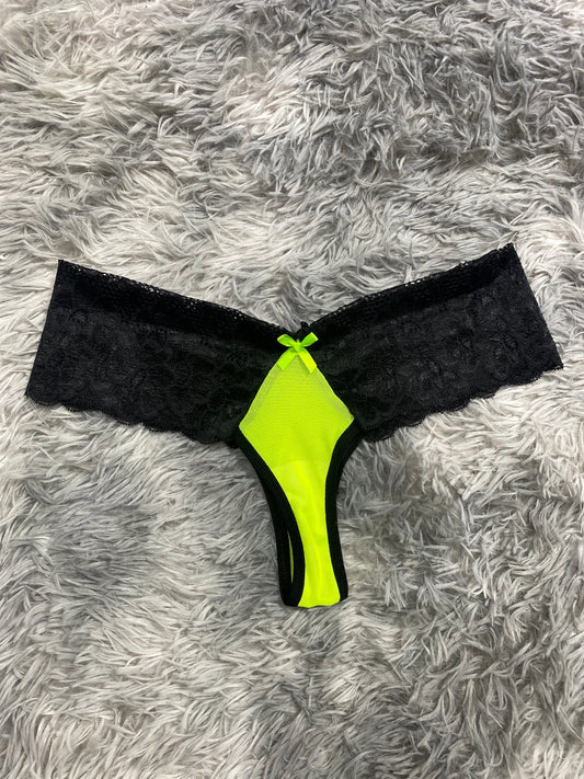 Tanga de dama con moño verde y negro