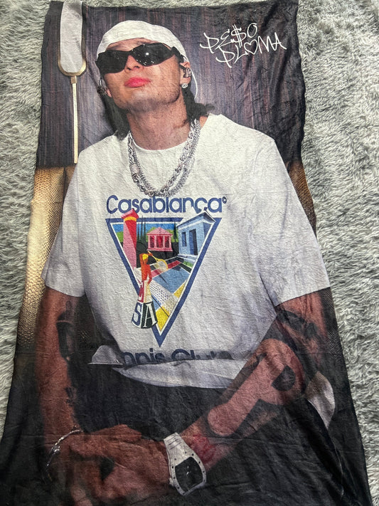 Frazada Peso Pluma playera blanca