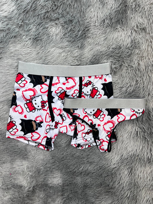 Corazón Duo Con Tanga Batman Hello Kitty Fondo