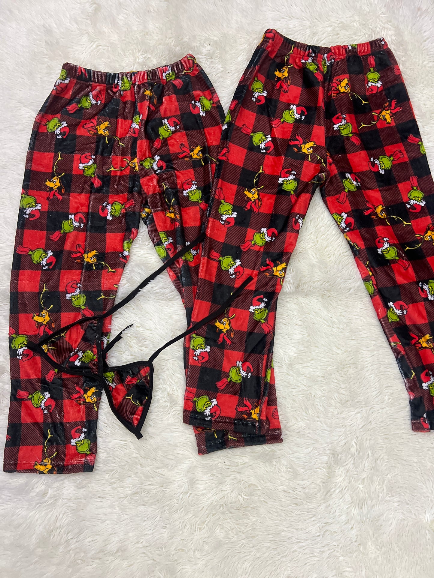 Grinch cuadros rojos pijama afelpada dúo navidad