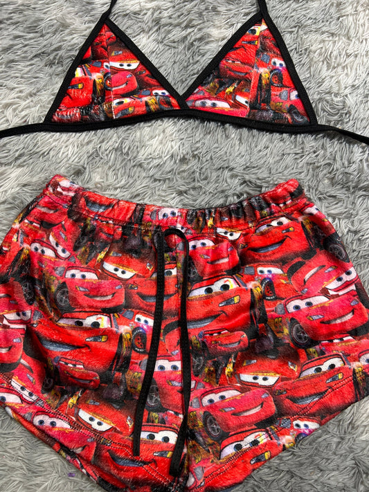 McQueen Top con short unitalla de afelpado