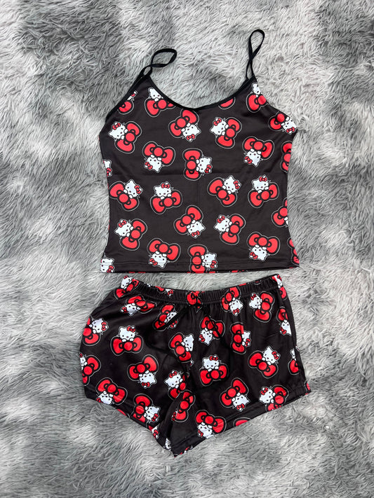 Hello Kitty Moño Fondo Negro Blusa Con Short