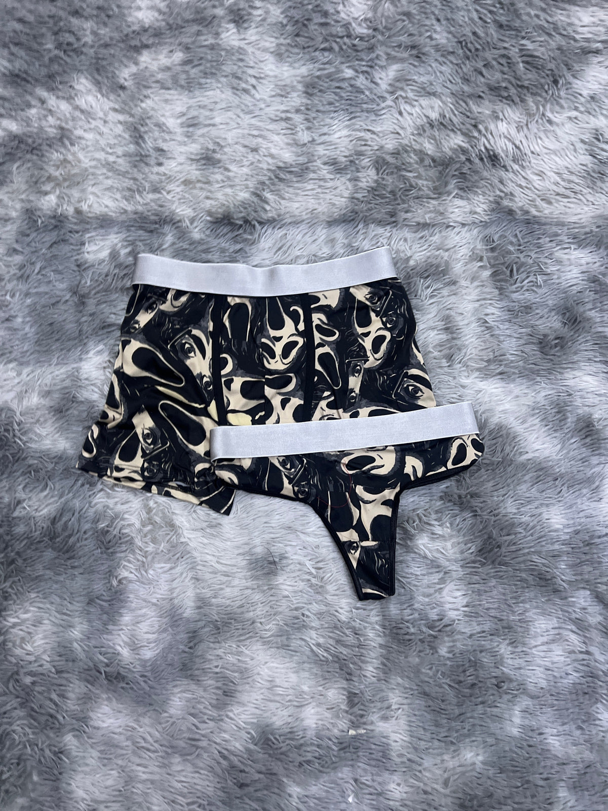 Scream Negro Duo Unitalla Con Tanga