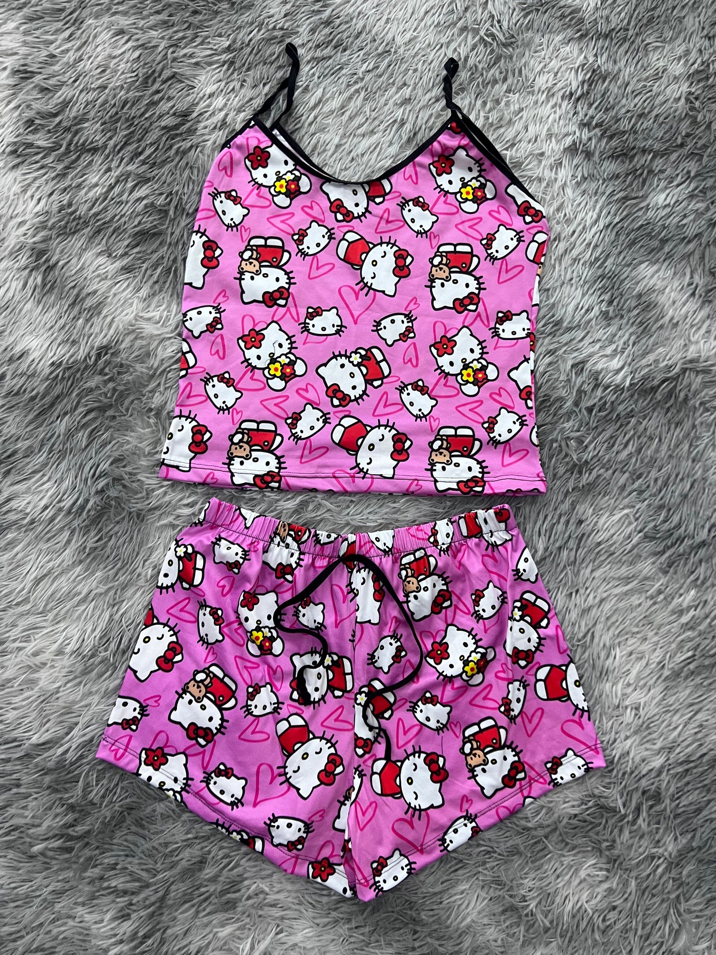 hello kitty con peluche fondo de corazones top con short unitalla de brush