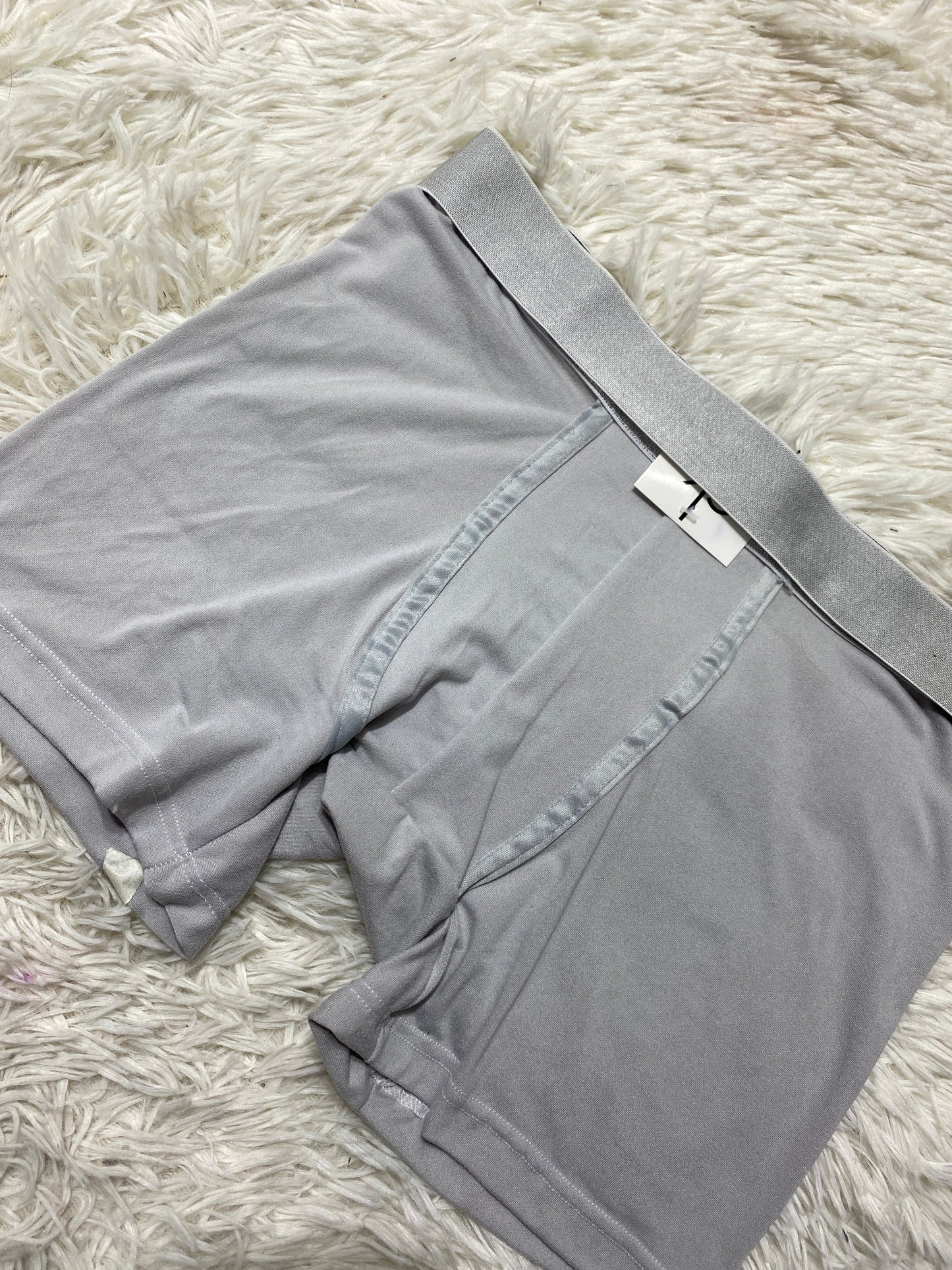 Boxer de caballero color gris