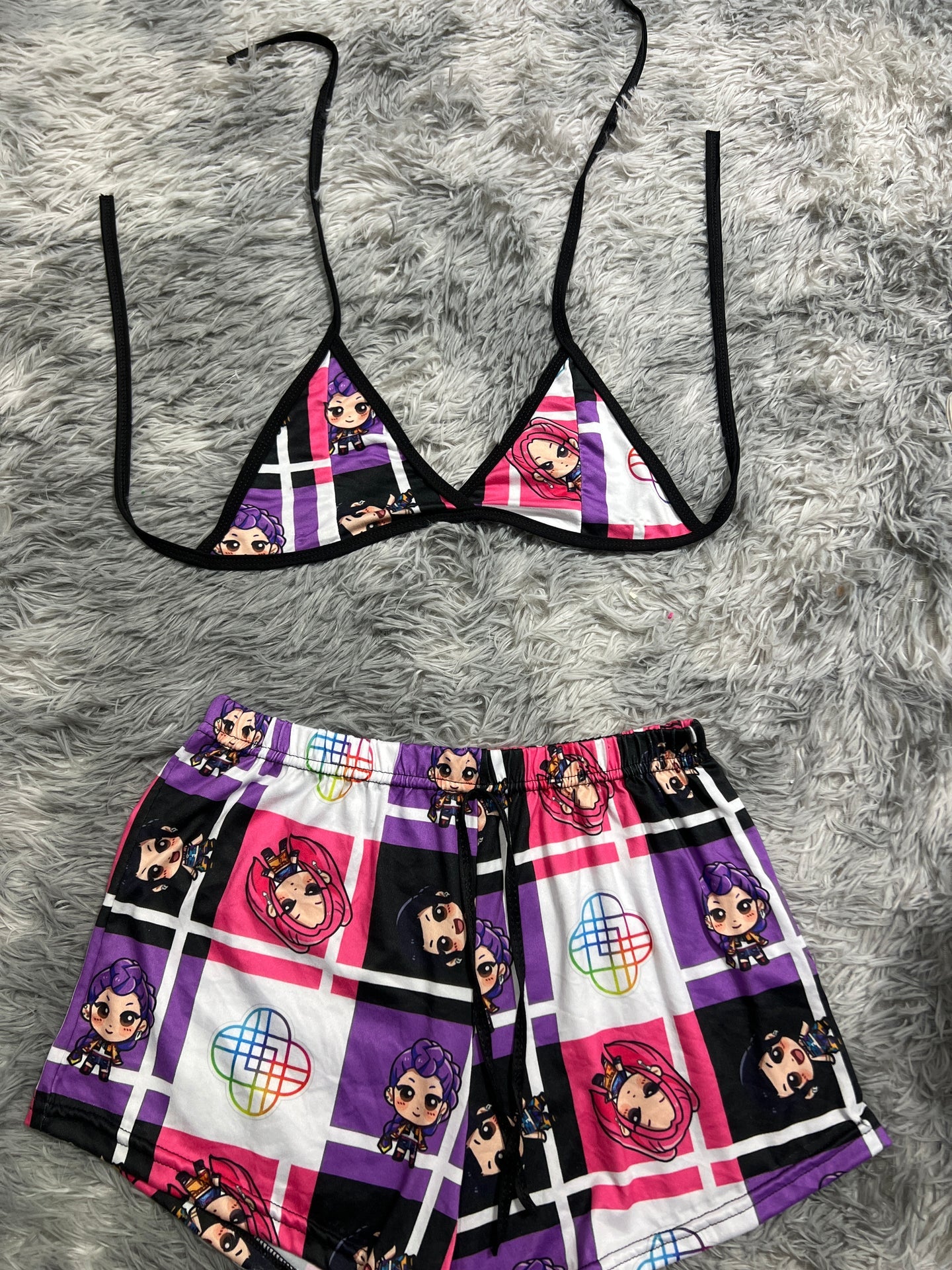 Huntrix Top con short unitalla de brush