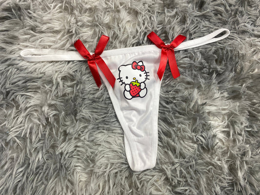Hello kitty con fresita color blanco Tanga de dama delgada