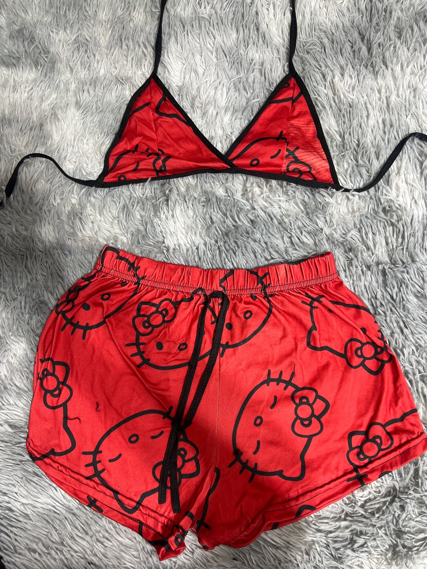 hello kitty rojo Top con short unitalla de brush