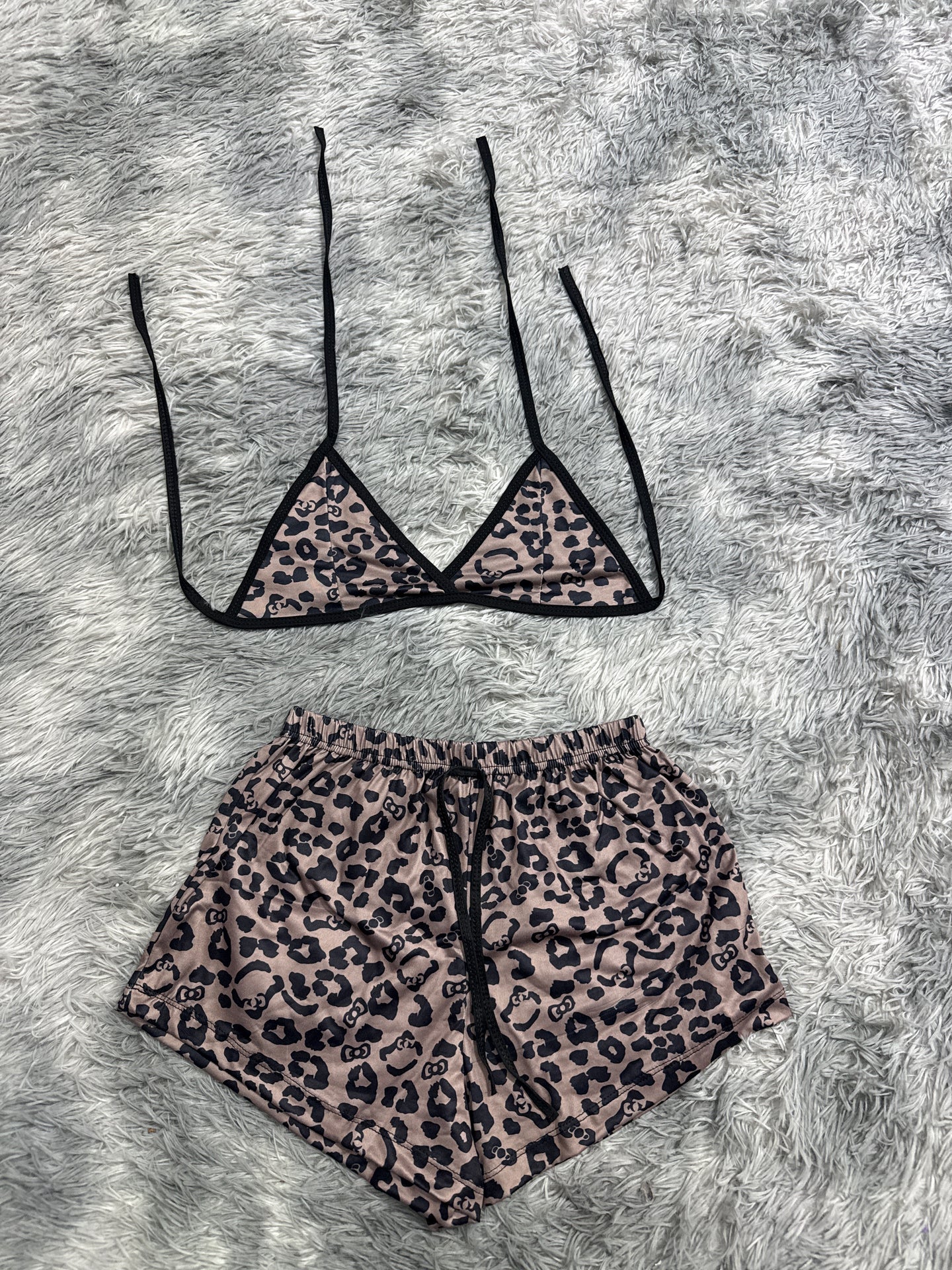 Leopardo hello kitty café Top con short unitalla de brush
