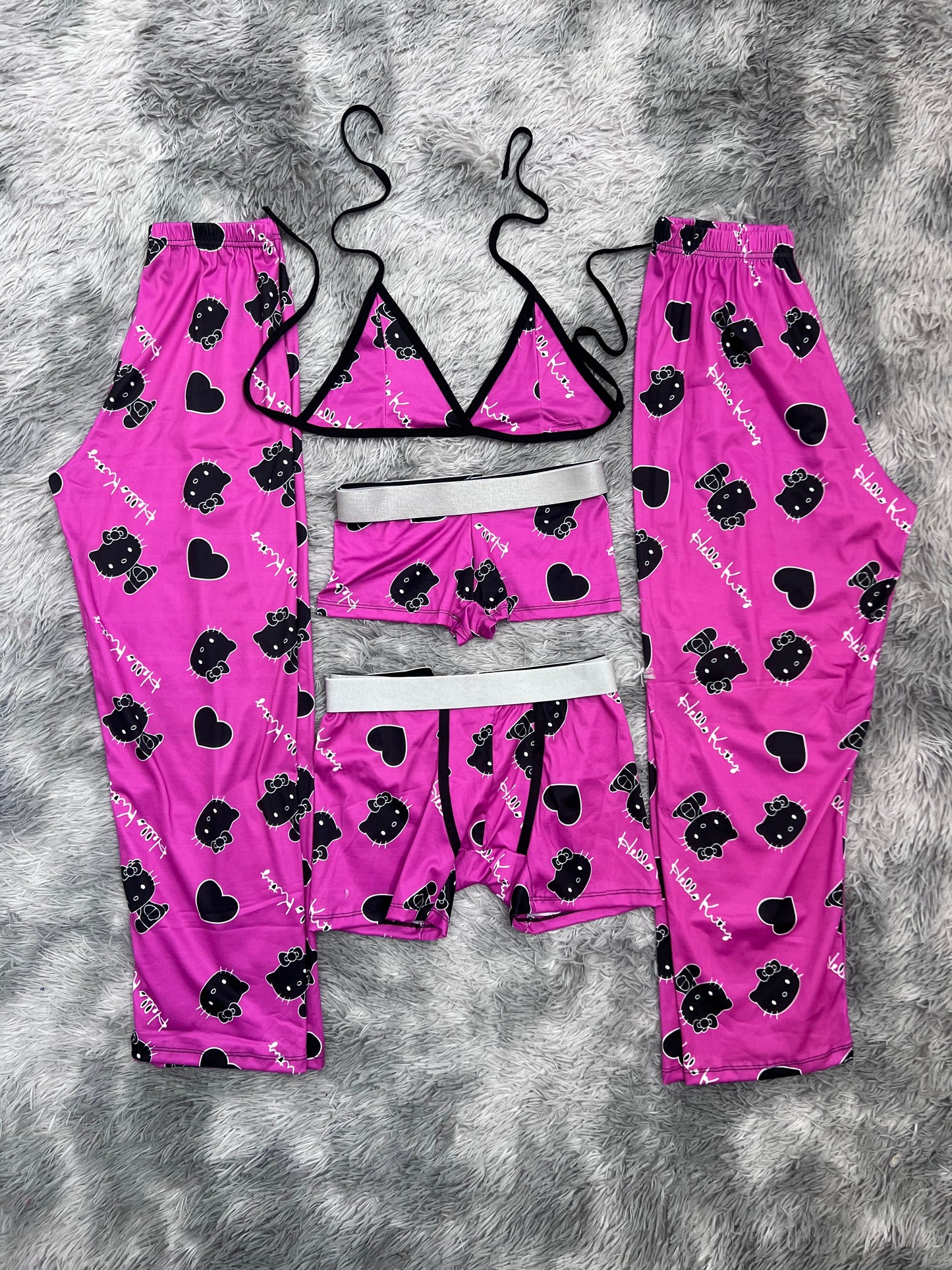 hello kitty negro fondo morado pijama 5 piezas