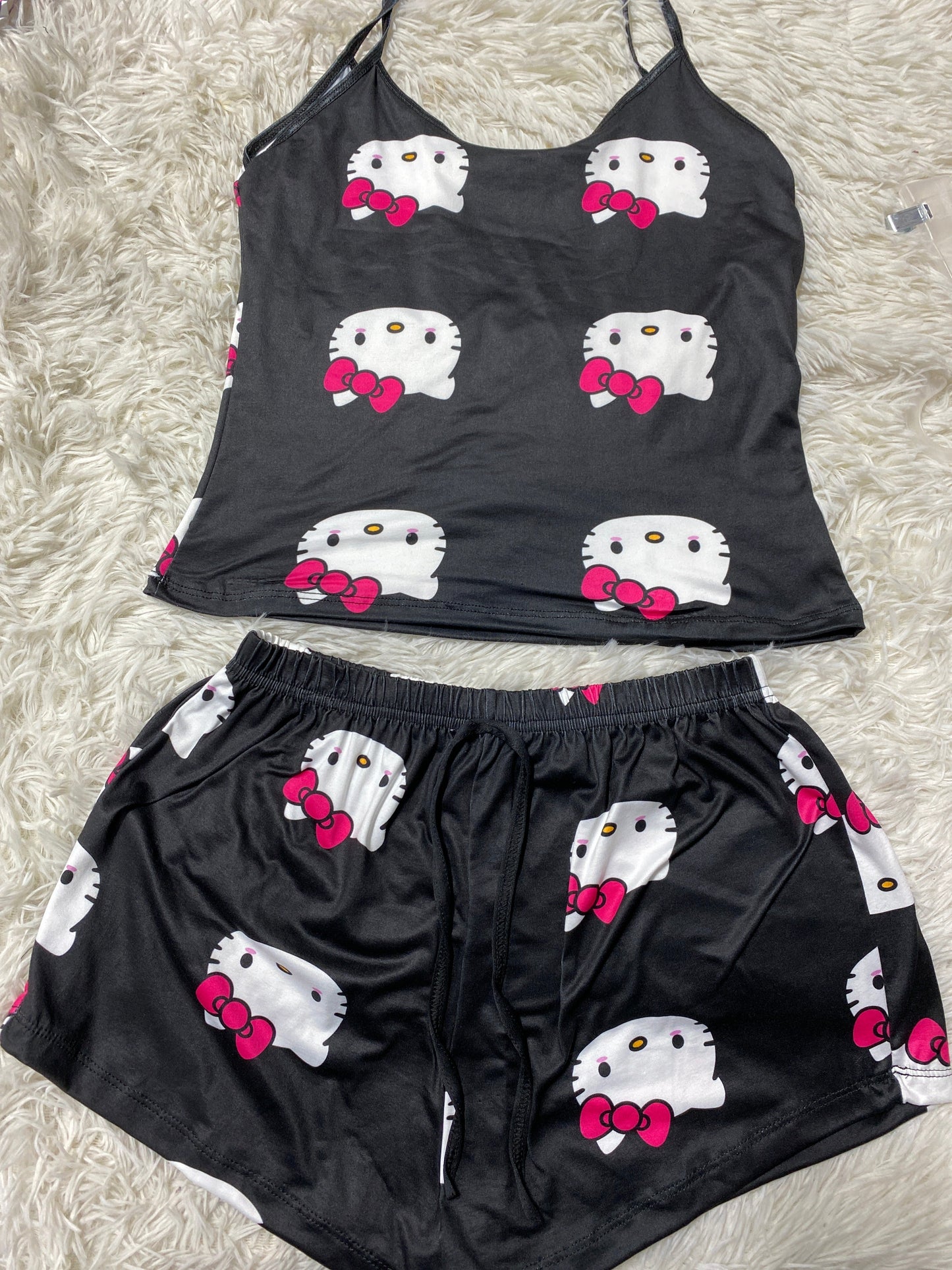 Hello kitty Caras blusa con short
