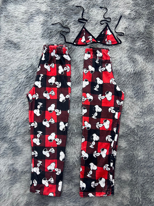 snoopy cuadros rojos rayados Duo de pijama afelpada.