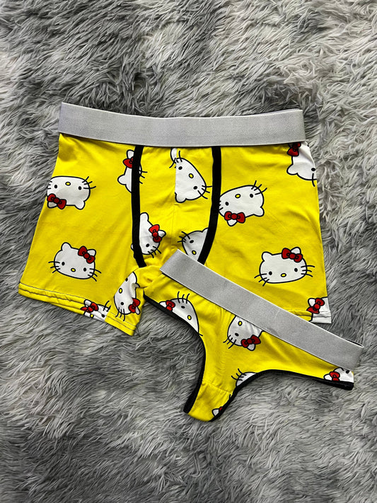Kitty Faces Amarillo duo unitalla con tanga