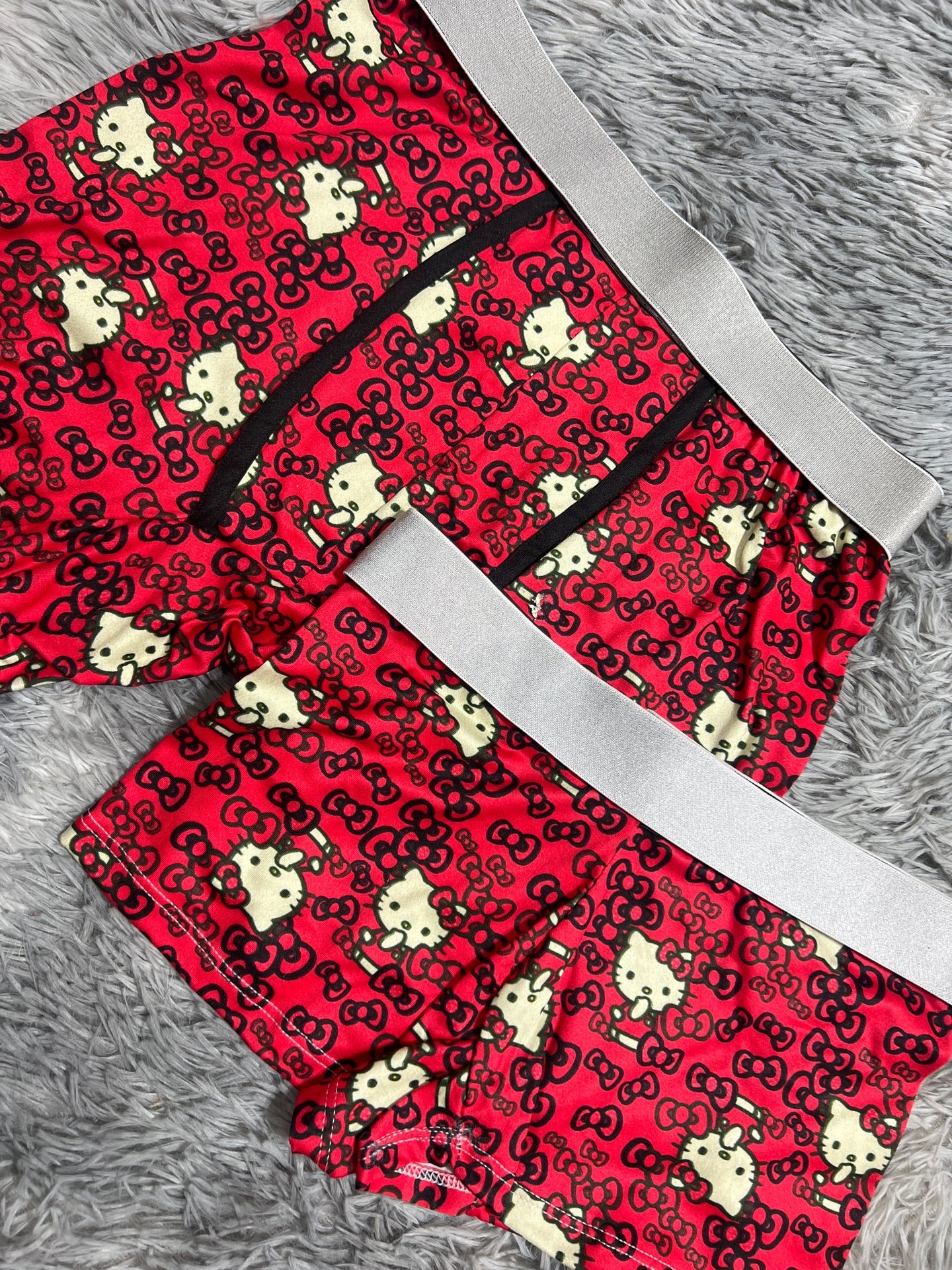 hello kitty rojo duo de boxer XL