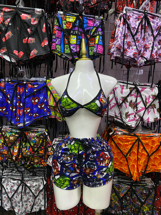 Personajes se Marivel fondo azul Pijama  de dama short con top individual de dama