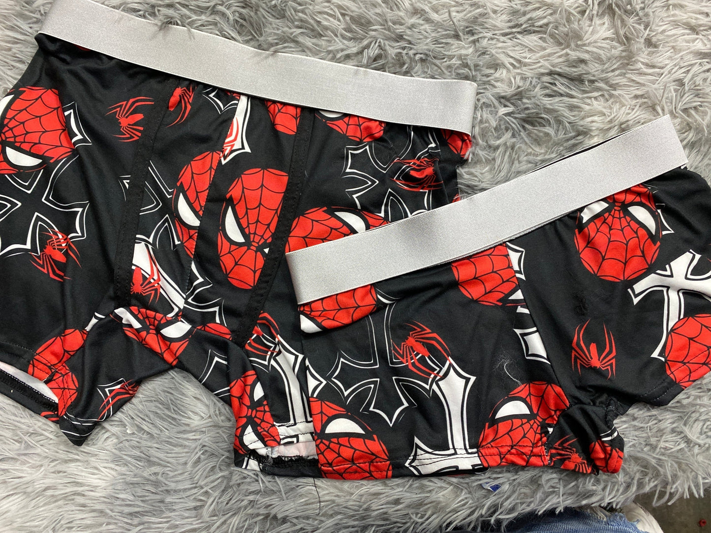 Spiderman cruz fondo negro duo con boxer xl
