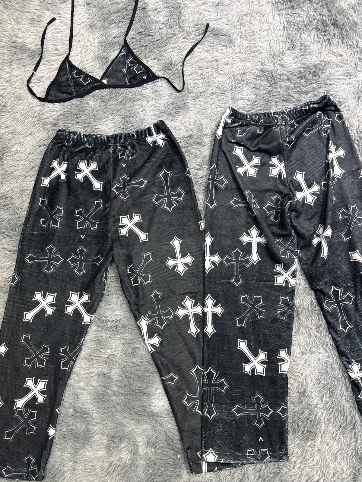 Cruces Blanco Y Negro Duo De Pijama Afelpada