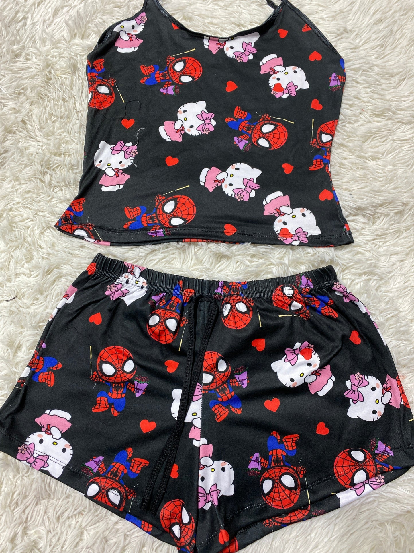 Hello kitty y spiderman blusa con short
