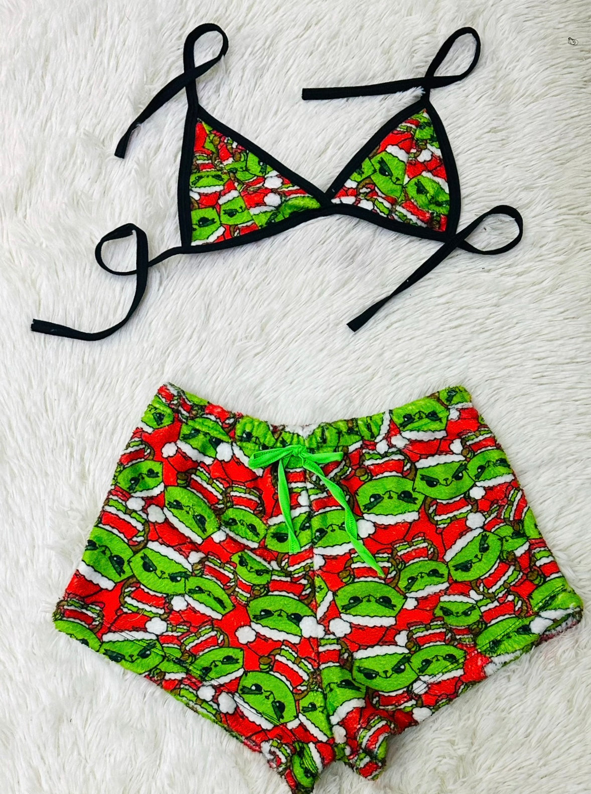 Short con top afelpado navidad Grinch 2