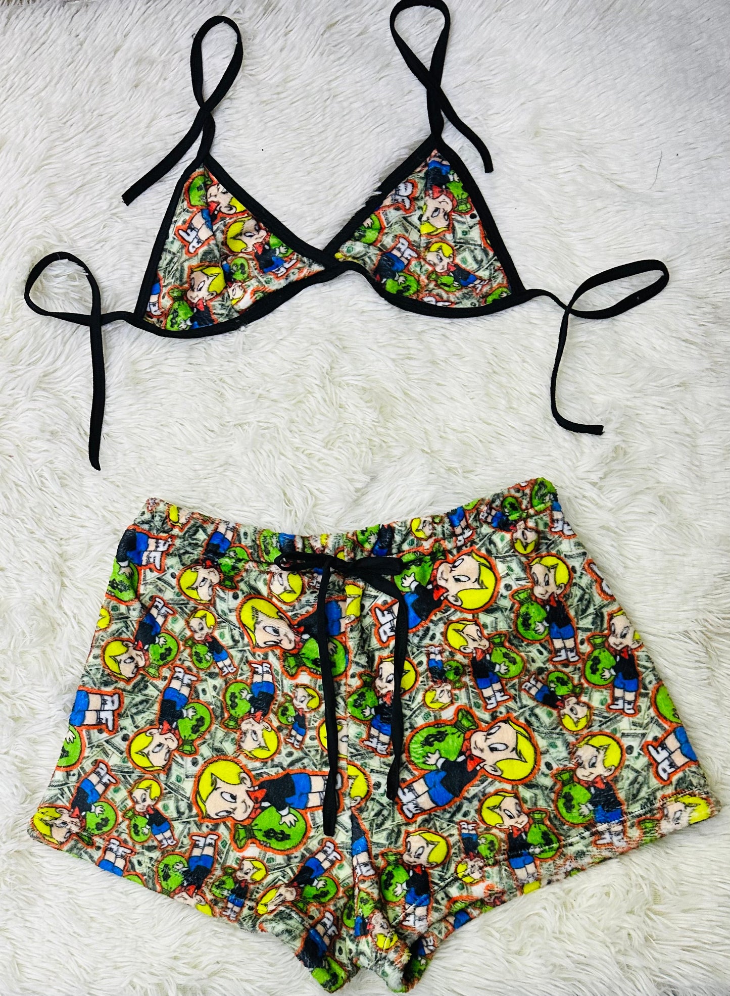 Pijama Gris Felpa short con top