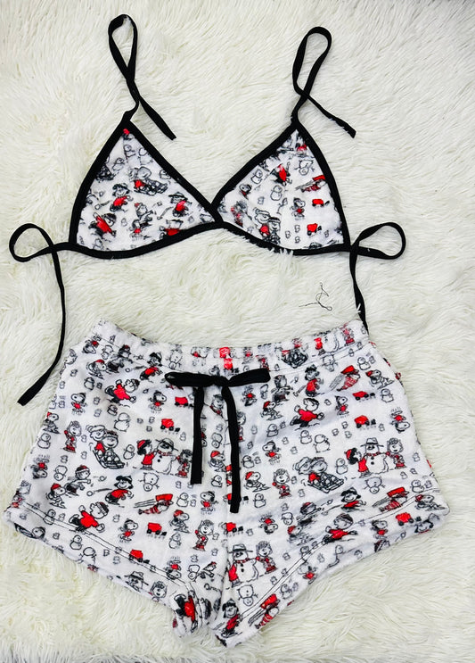 Snoopy navideño shorts afelpados