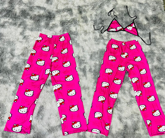 Hello Kitty Rosa Duo de pijama afelpada.