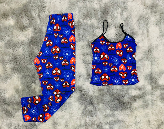 Pijama individual de dama Spiderman Corazones fondo azul