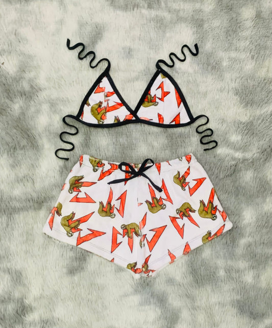 Short con top afelpado CT Fondo Blanco Letras Rojas