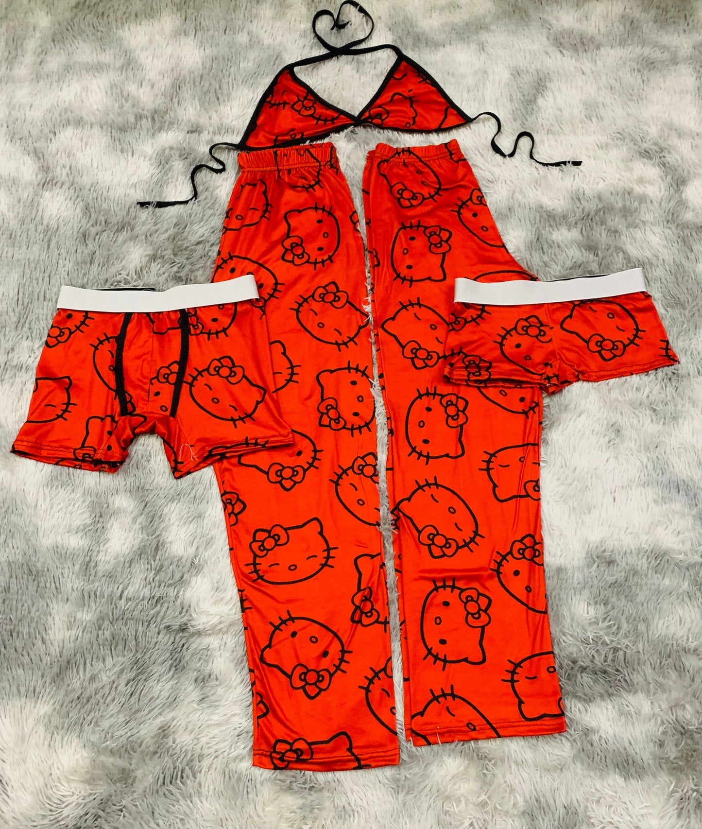 Hello Kitty Red Faces 5 piece pajama set 💤😺