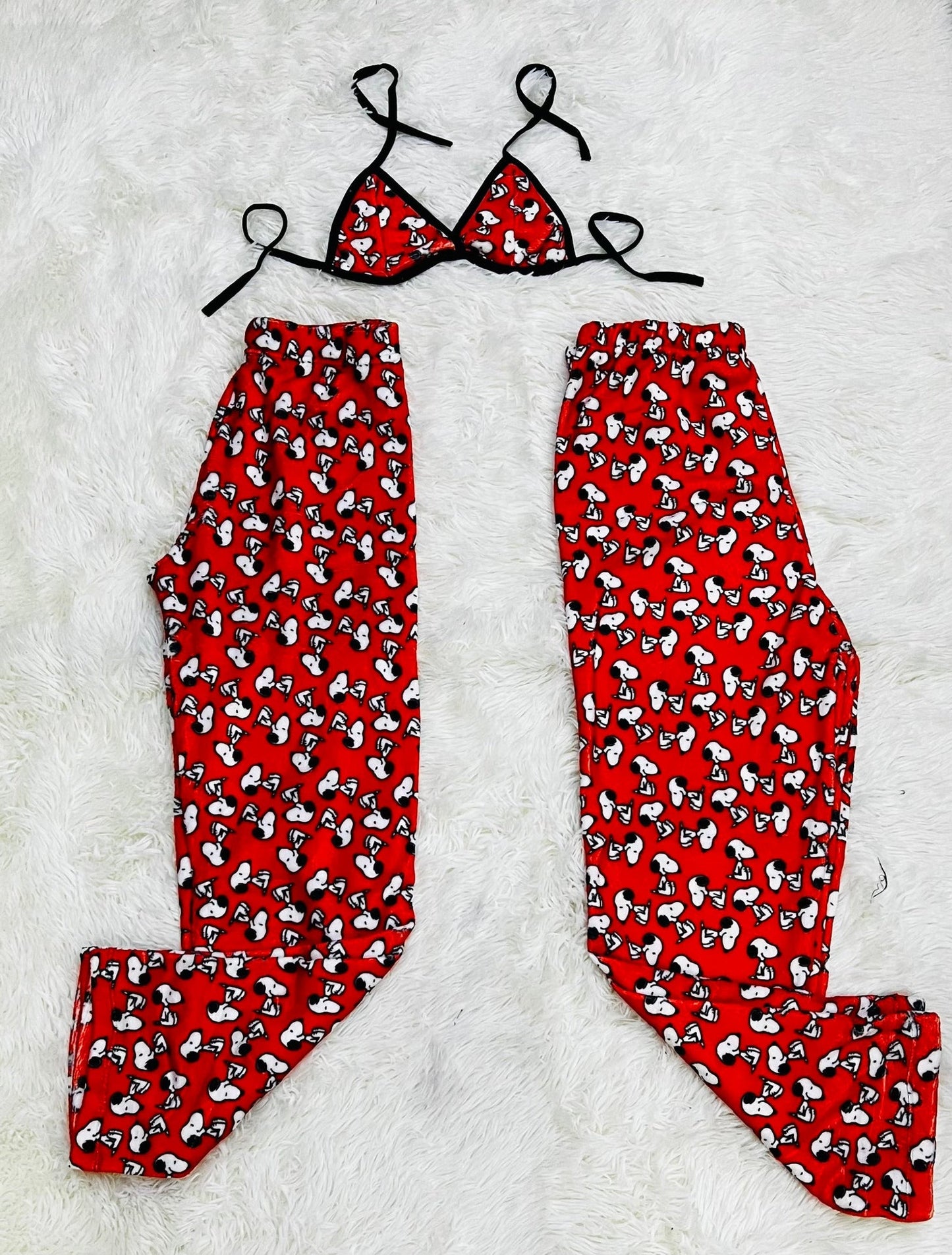 Snoppy rojo Duo de pijama afelpada.