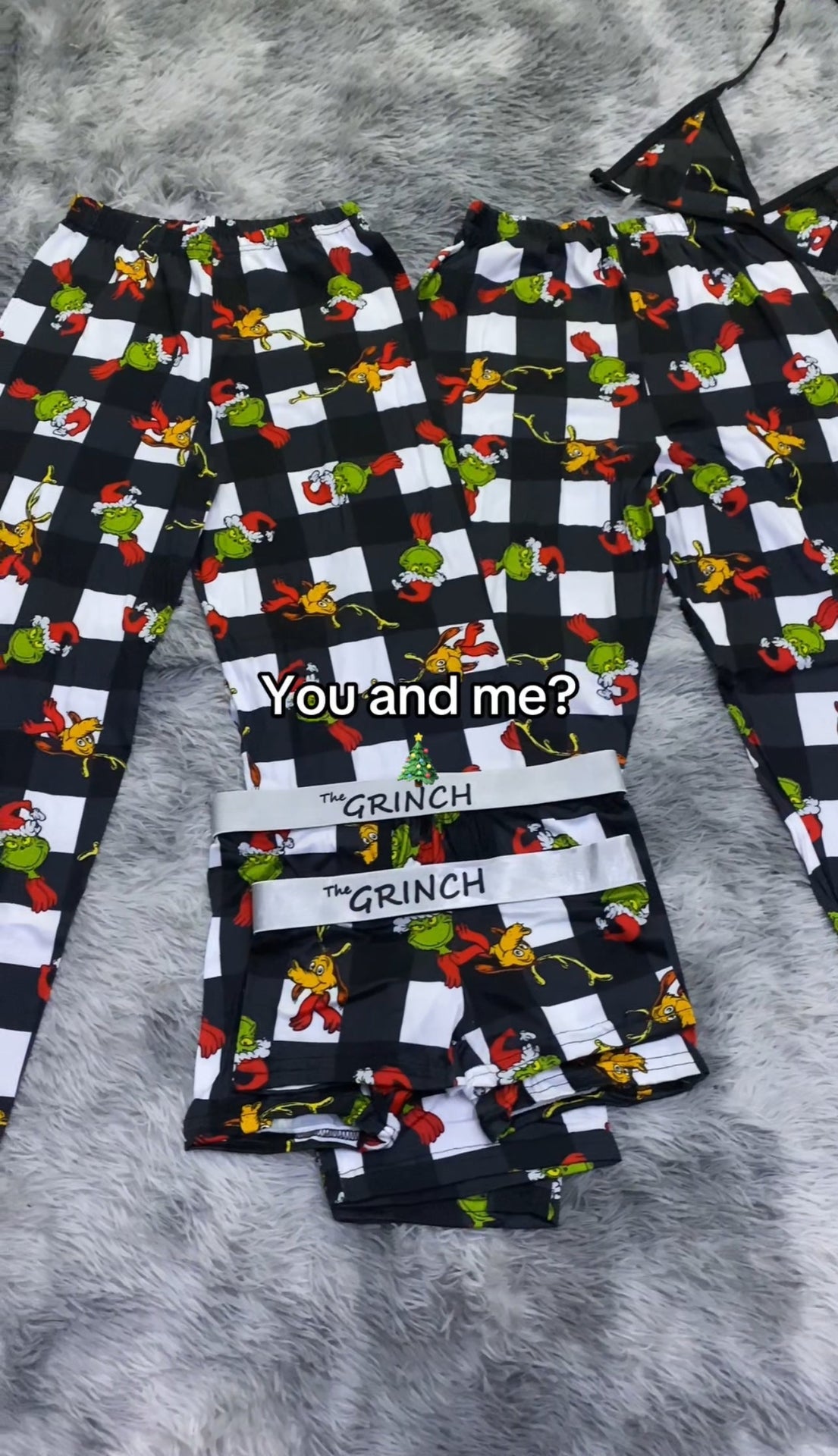 Grinch Checkered 5 piece Pajama Set Christmas  🎄