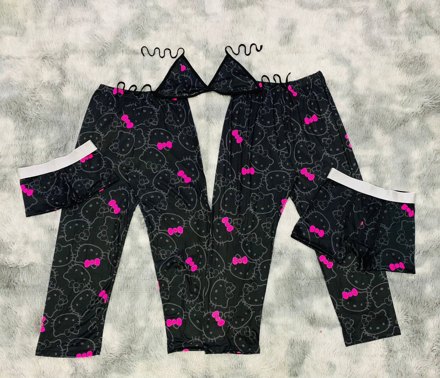 Hello Kitty Pink Bow Adorable 5 piece pajama set 😍