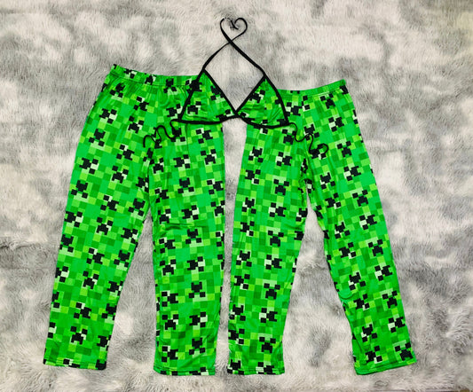 Creeper Verde Duo de pijama afelpada.