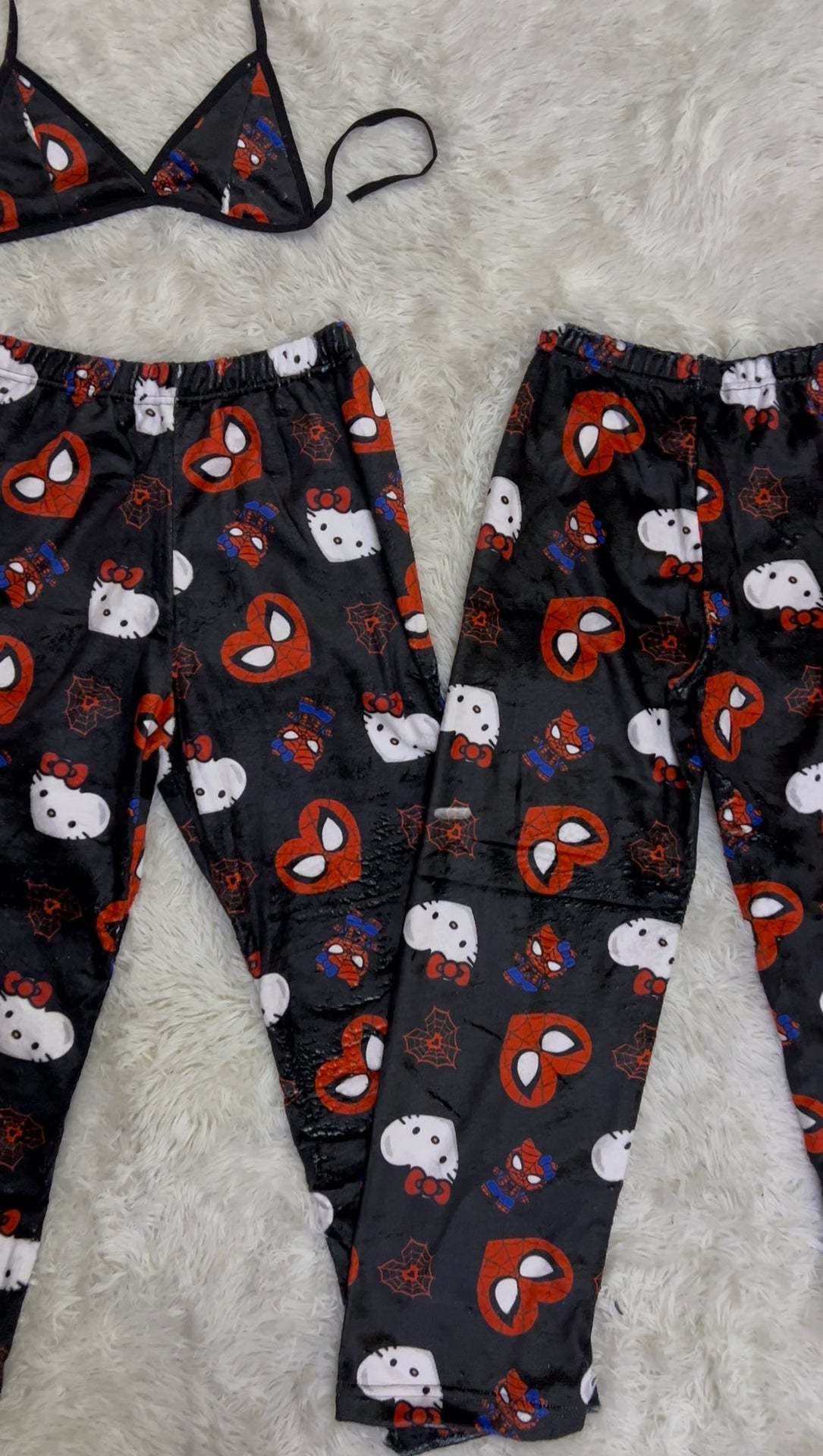 Spiderkitty Corazones duo de pijama afelpada
