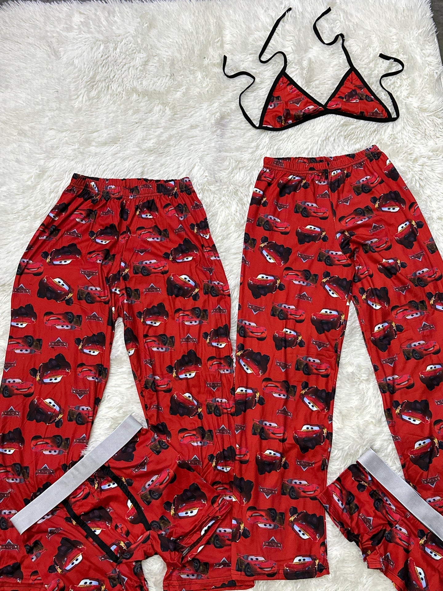 Macqueen fondo rojo pijama 5 piezas