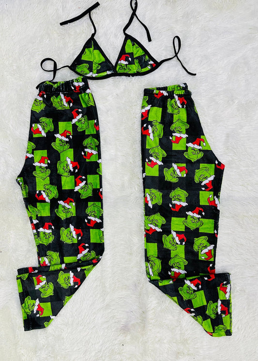 Pijama Grinch Verde Duo de pijama afelpada.