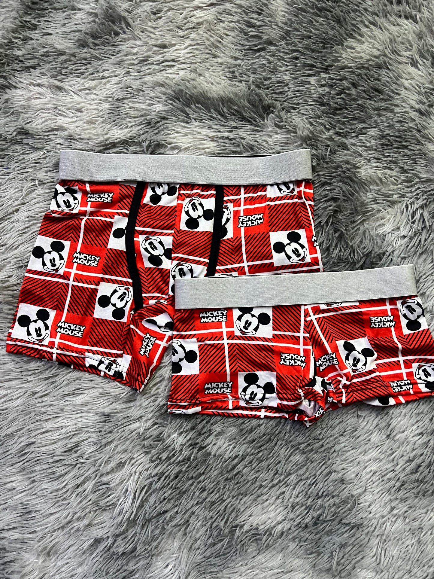 Micky Cuadrados Rojo Duo Unitalla Con boxer.