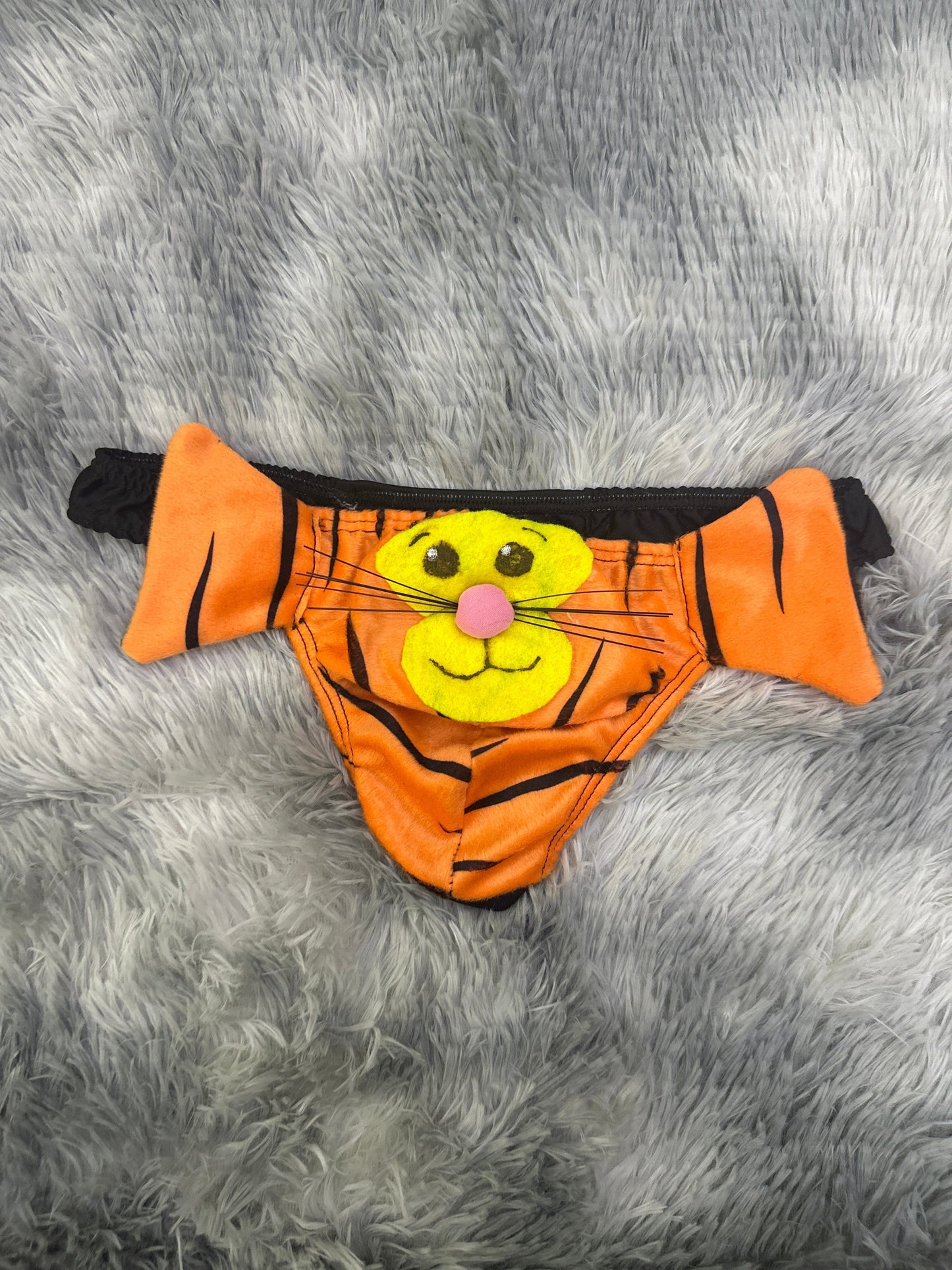 TiggerEditionSatinFusionVariant01Variant02 ModelXLProEditionSeries Tanga De Broma