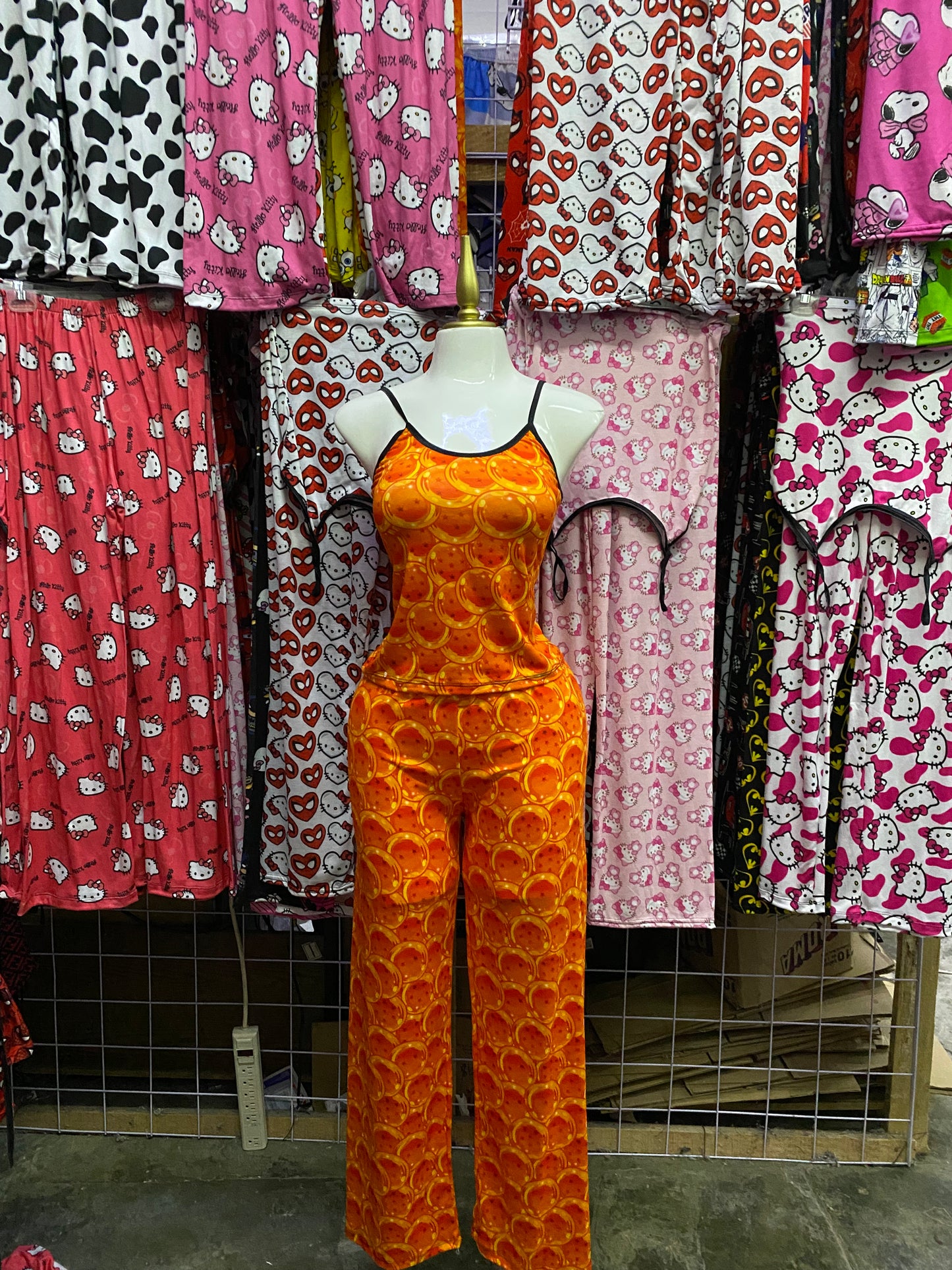 Esferas del Dragón Pijama de dama con blusa y pantalón individual de dama