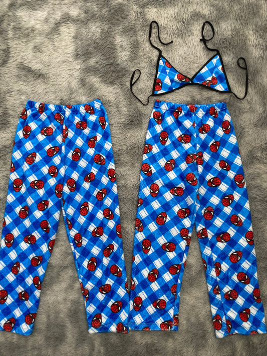 Spiderman fondo cuadros azules y blancos Duo de pijama afelpada - Fundies