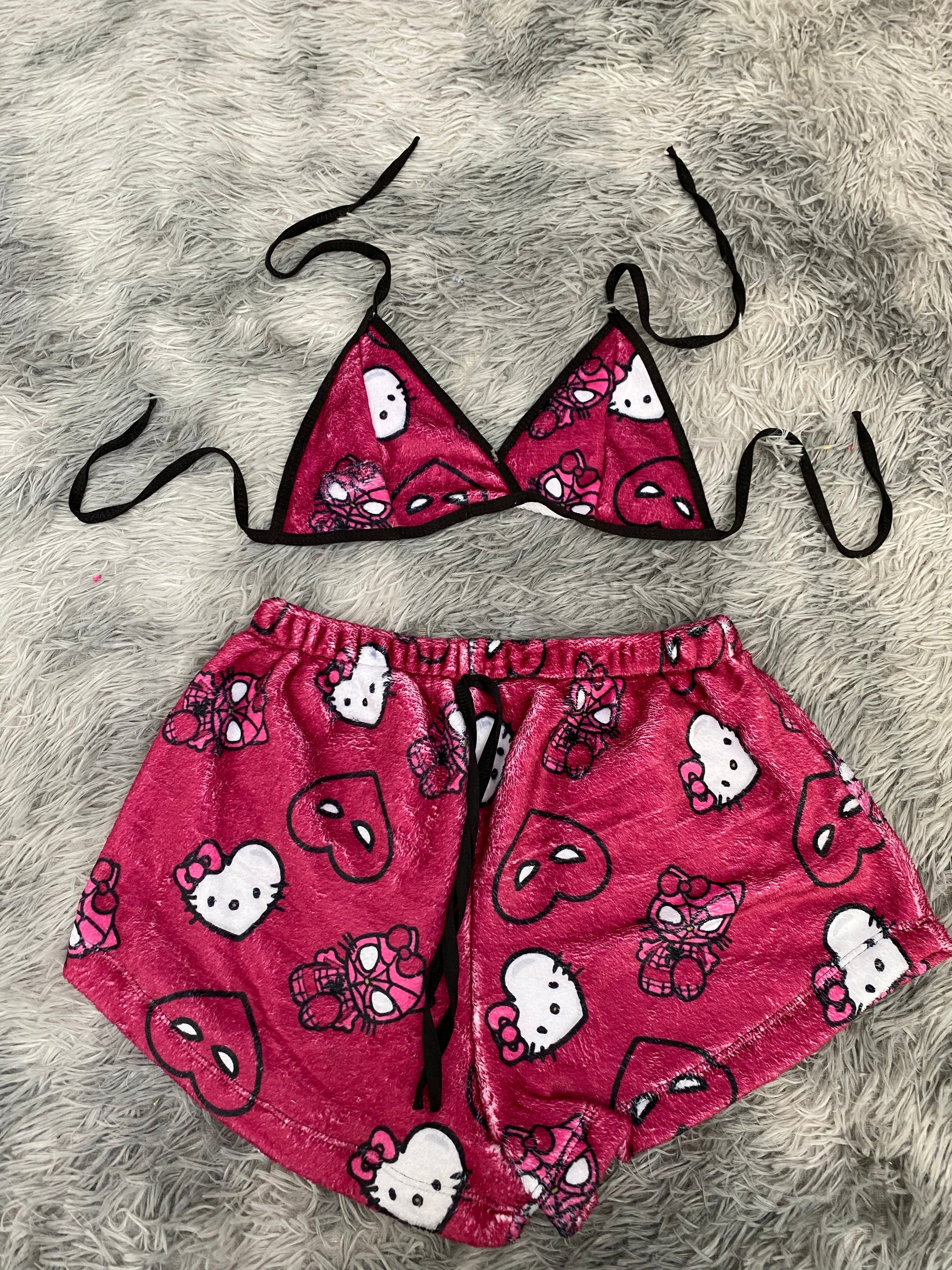 Spiderman corazones vino top con short unitalla de afelpado - Fundies