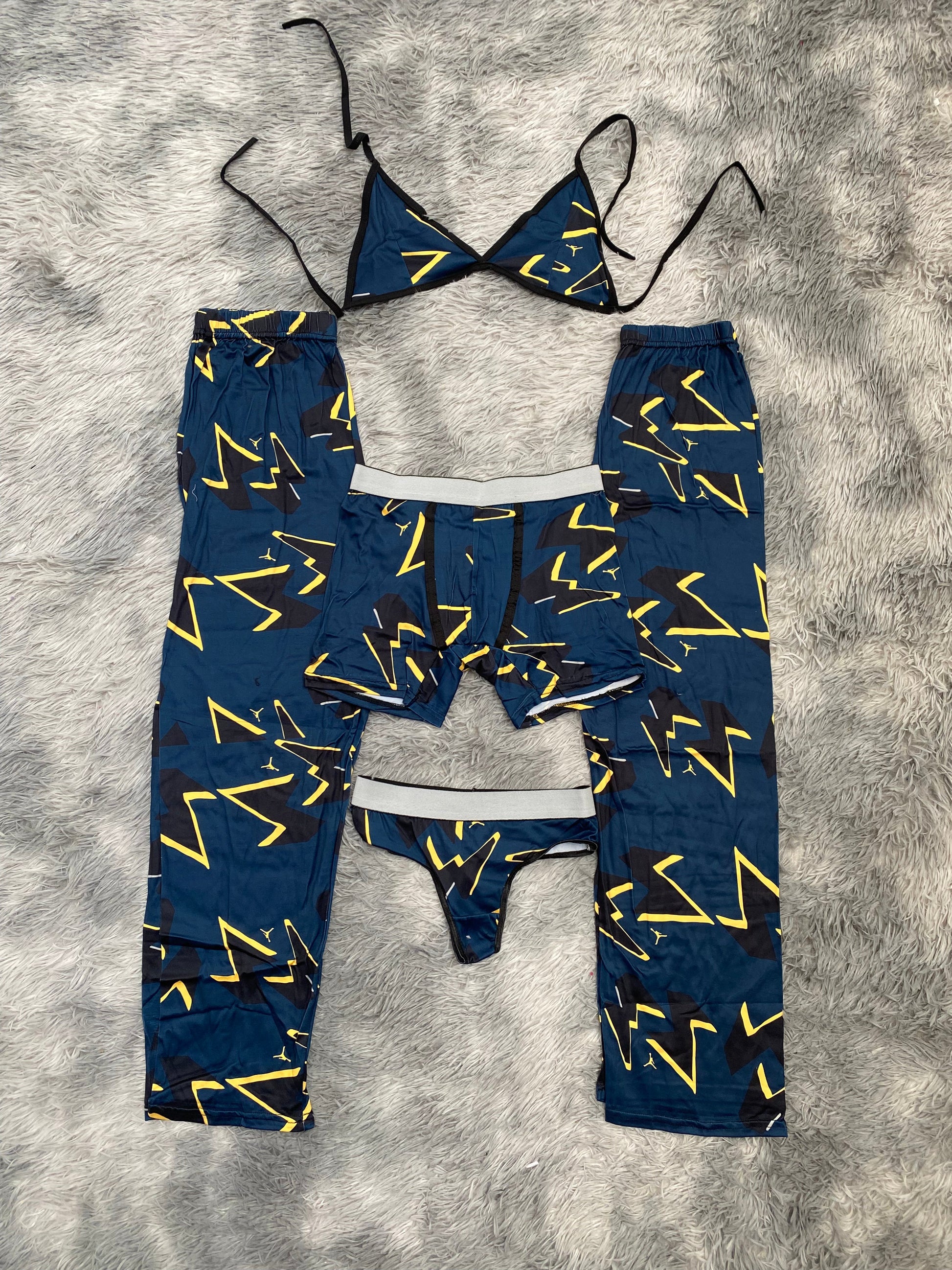 Jordan fondo azul pijama 5 piezas - Fundies