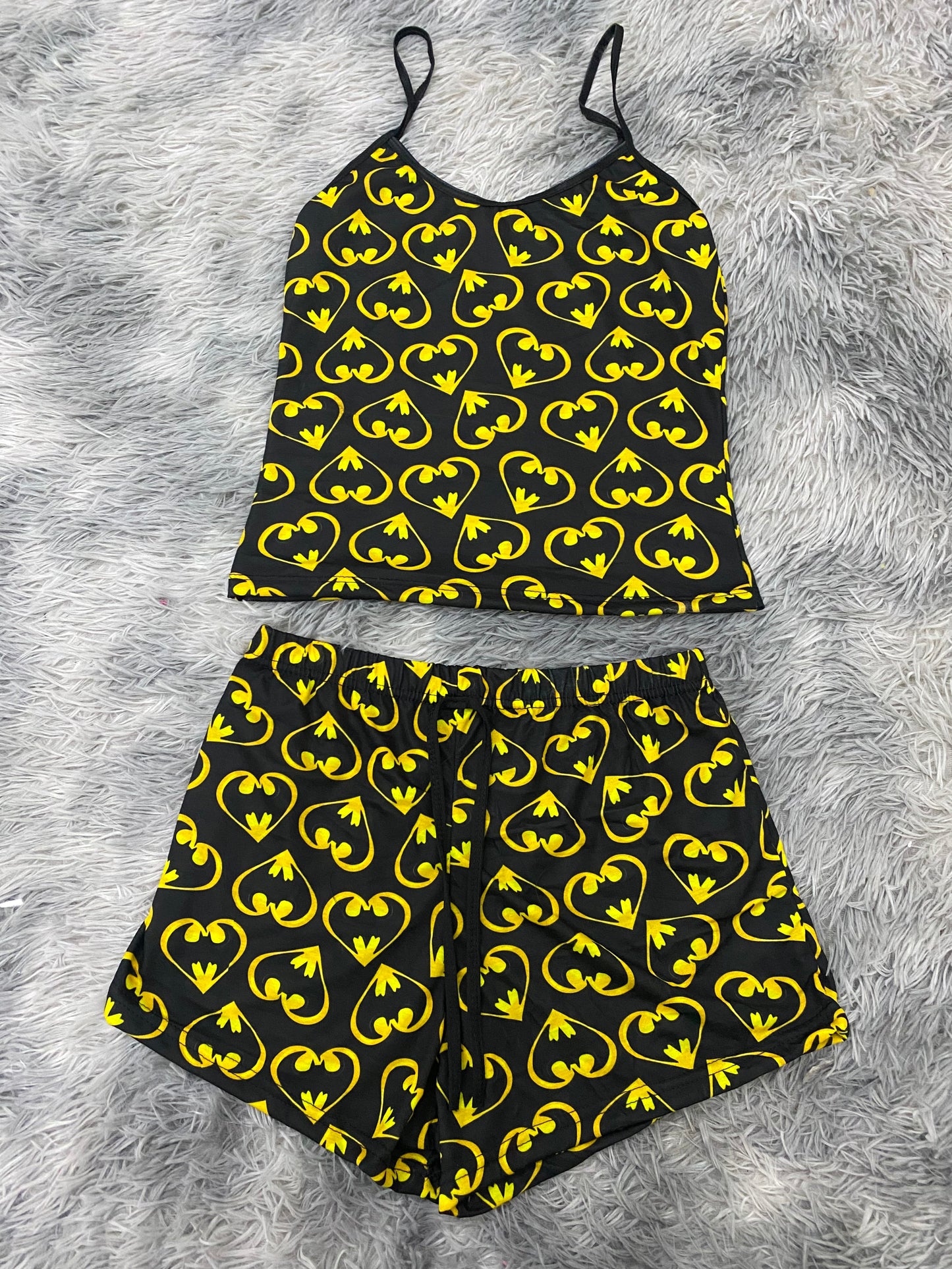 Batman logo corazones blusa con short - Fundies