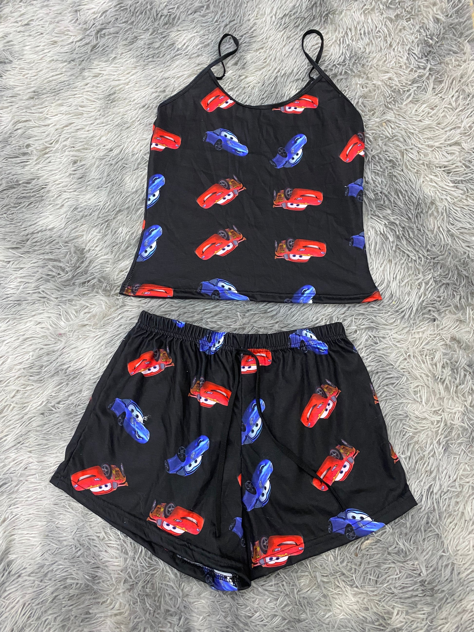 McQueen y Sally fondo negro blusa con short - Fundies