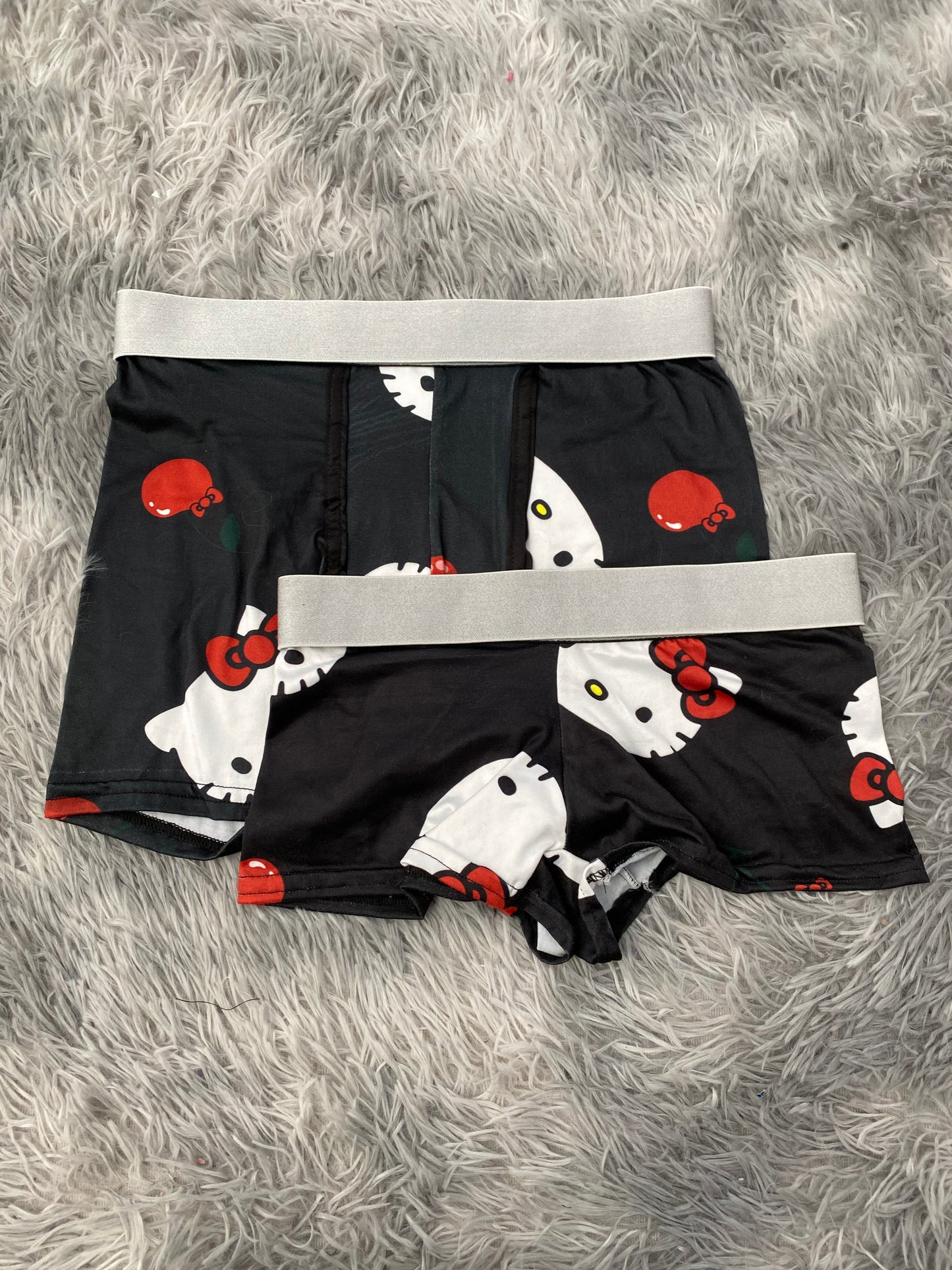 Hello kitty cereza fondo negro Duo Con Boxer