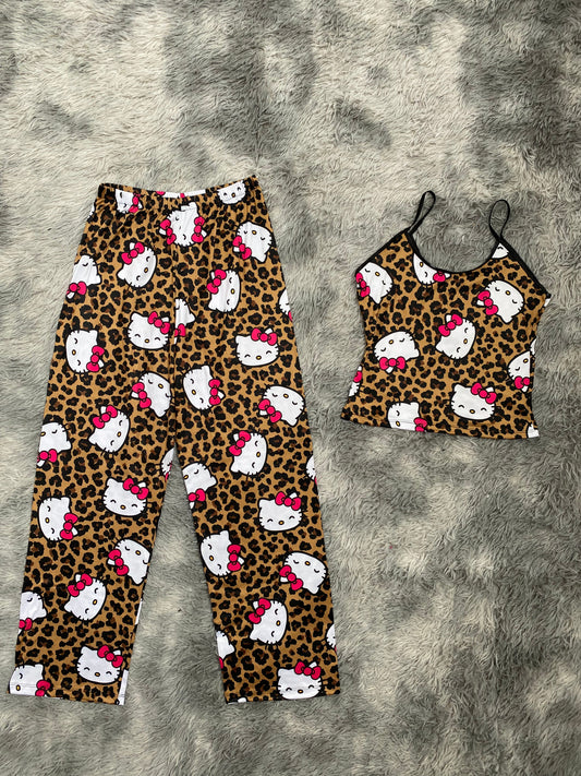 Hello kitty animal print cafe Blusa Con Pantalón Pijama De Dama