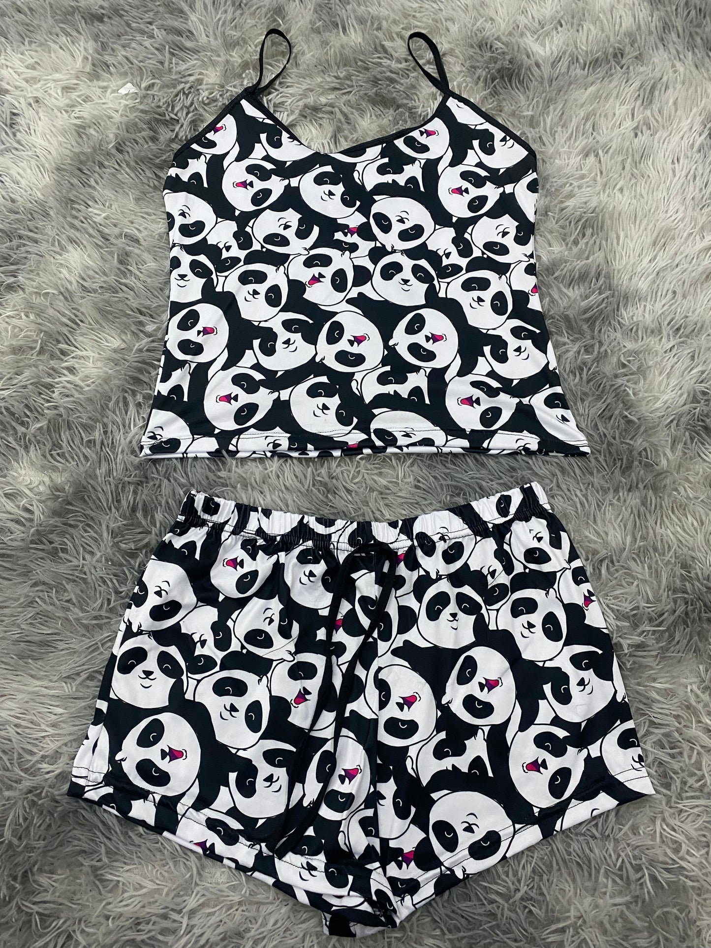 Pandas Blusa Con Short